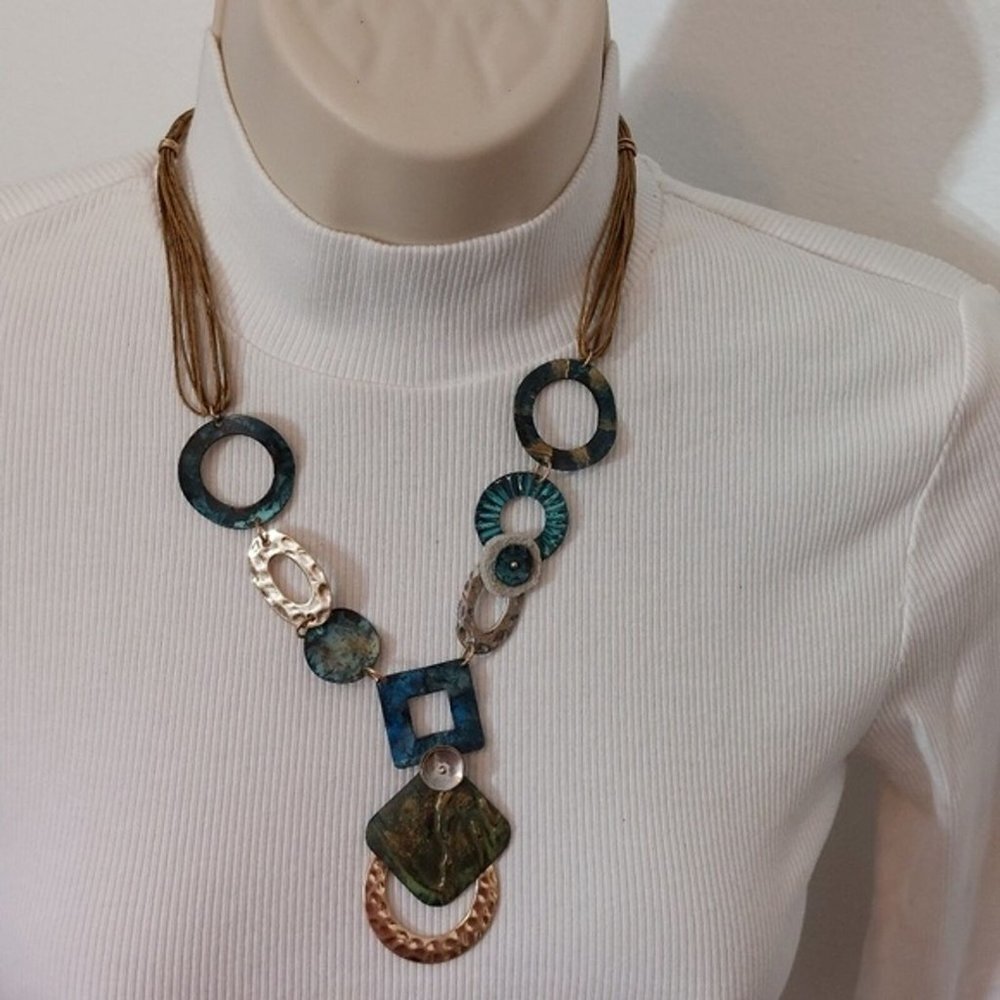 Boho Rustic Faux Patina Hammered Gold Teal Necklace - Picture 2 of 6